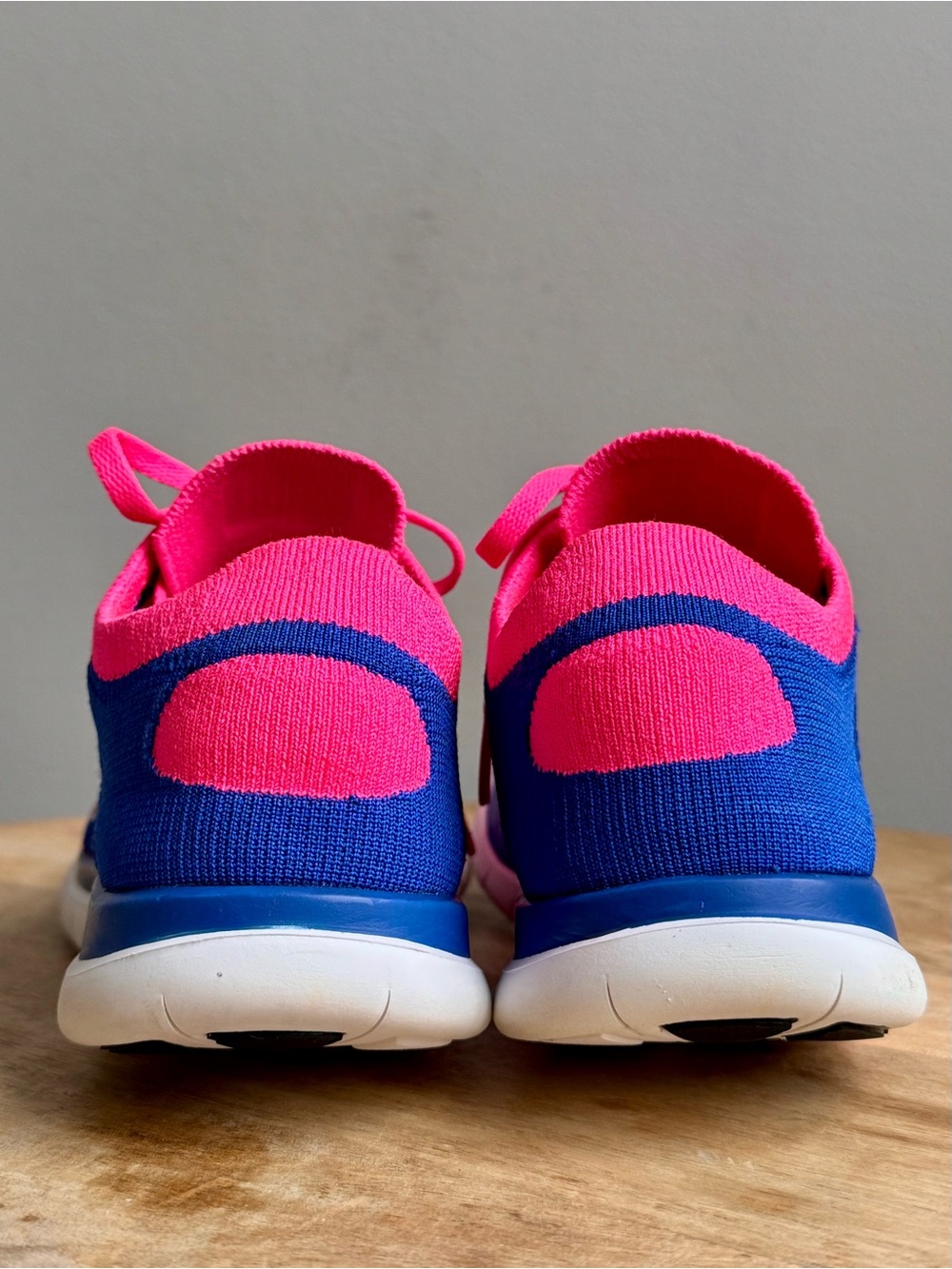 Nike Free 4.0 Flyknit Women's Size 9 Pink Blue Running Shoes 631050-600 - Picture 7 of 10